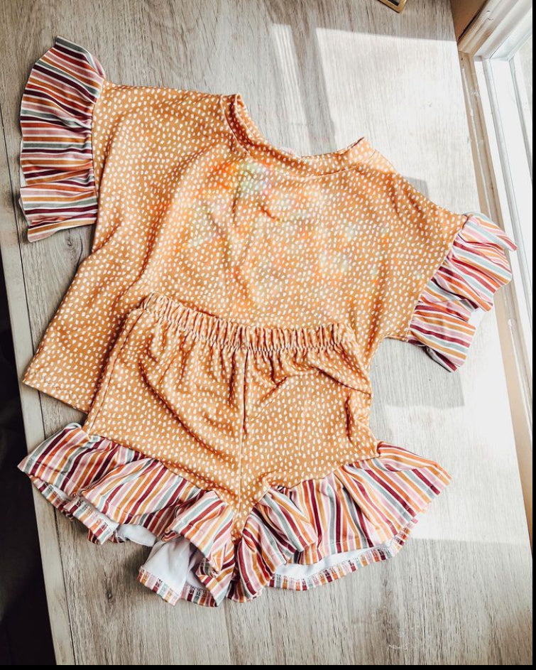 Add on ( ruffles)