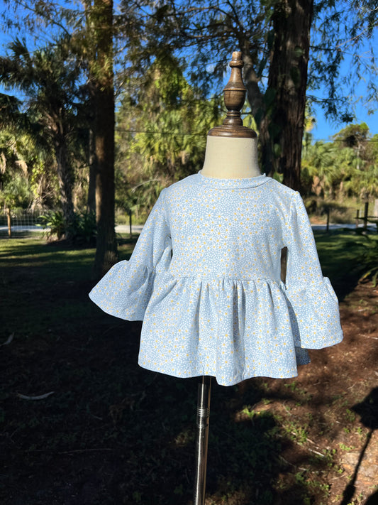 Bell sleeve peplum ( sizes in listing )