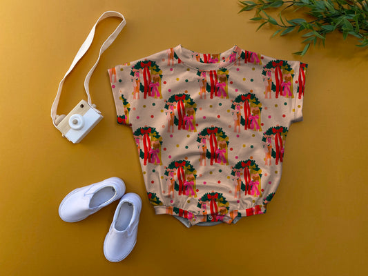 Wreaths oversized romper