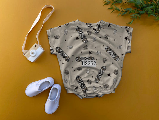 Skate oversized romper