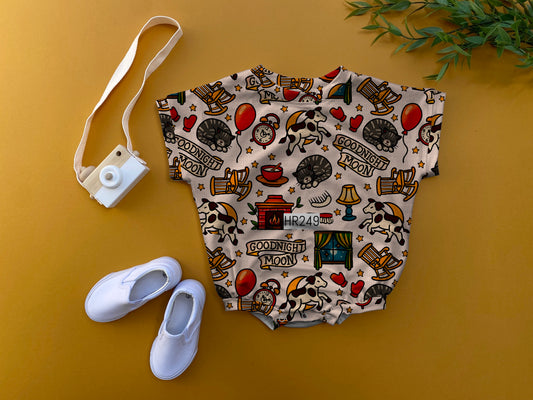 Tattoo goodnight moon oversized romper