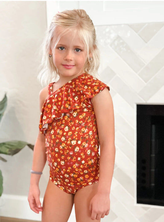 Isla with neckline ruffle part 2