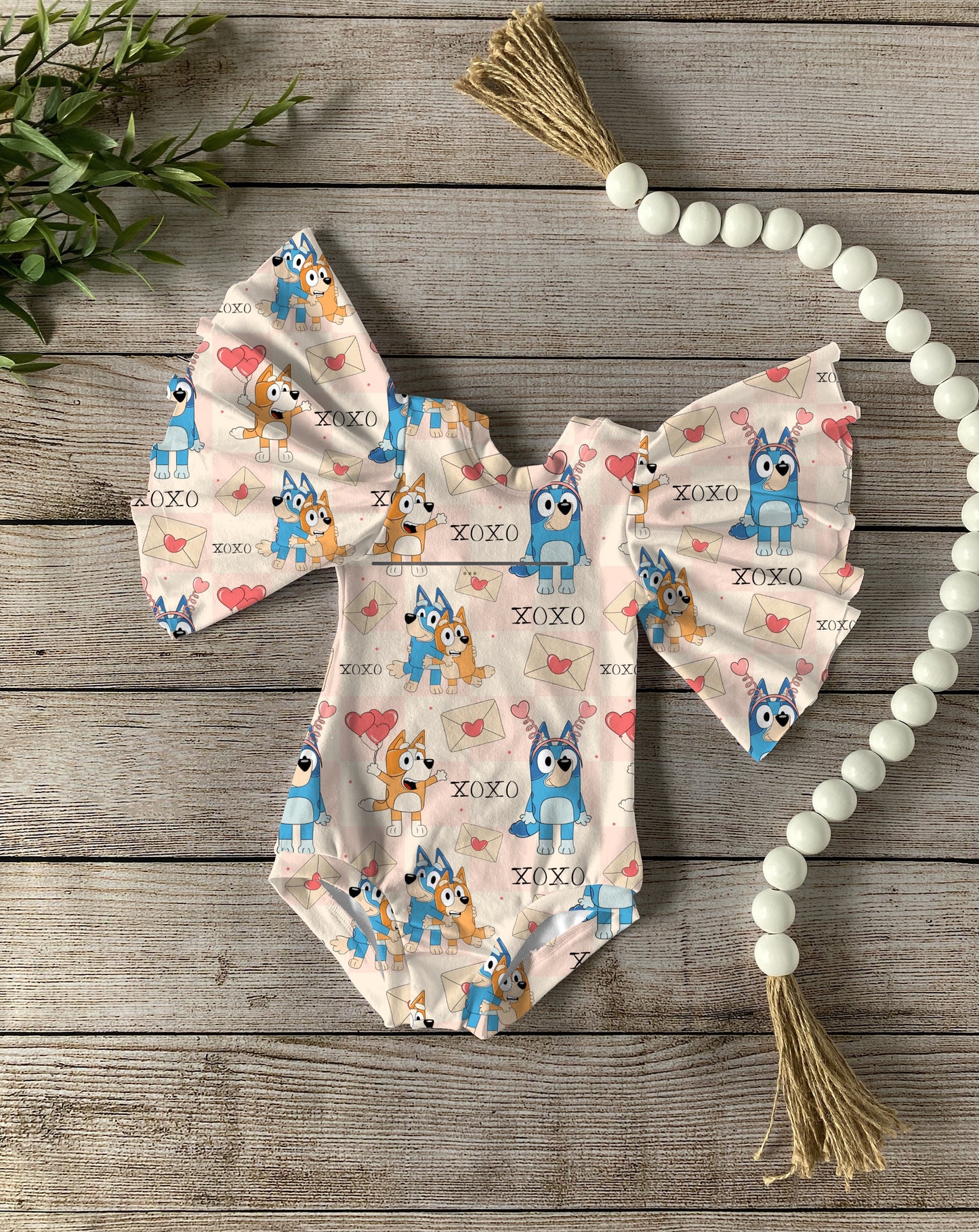 Be mine Circle sleeve Leo