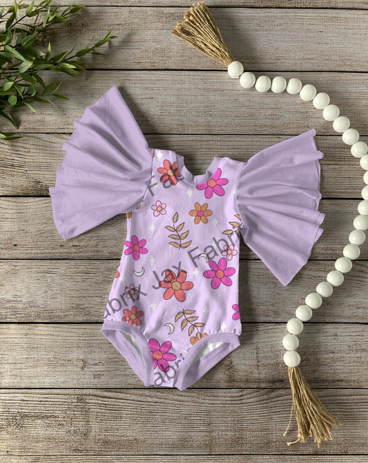 Flowers circle sleeve leo